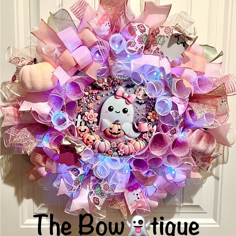 Back in Stock! Handmade 22” Pink Halloween Wreath Ghost Pumpkins LED Lights W17
